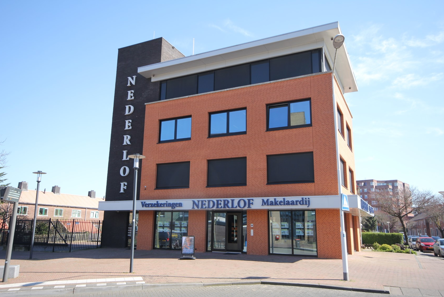 Nederlof Makelaardij B.V. logo