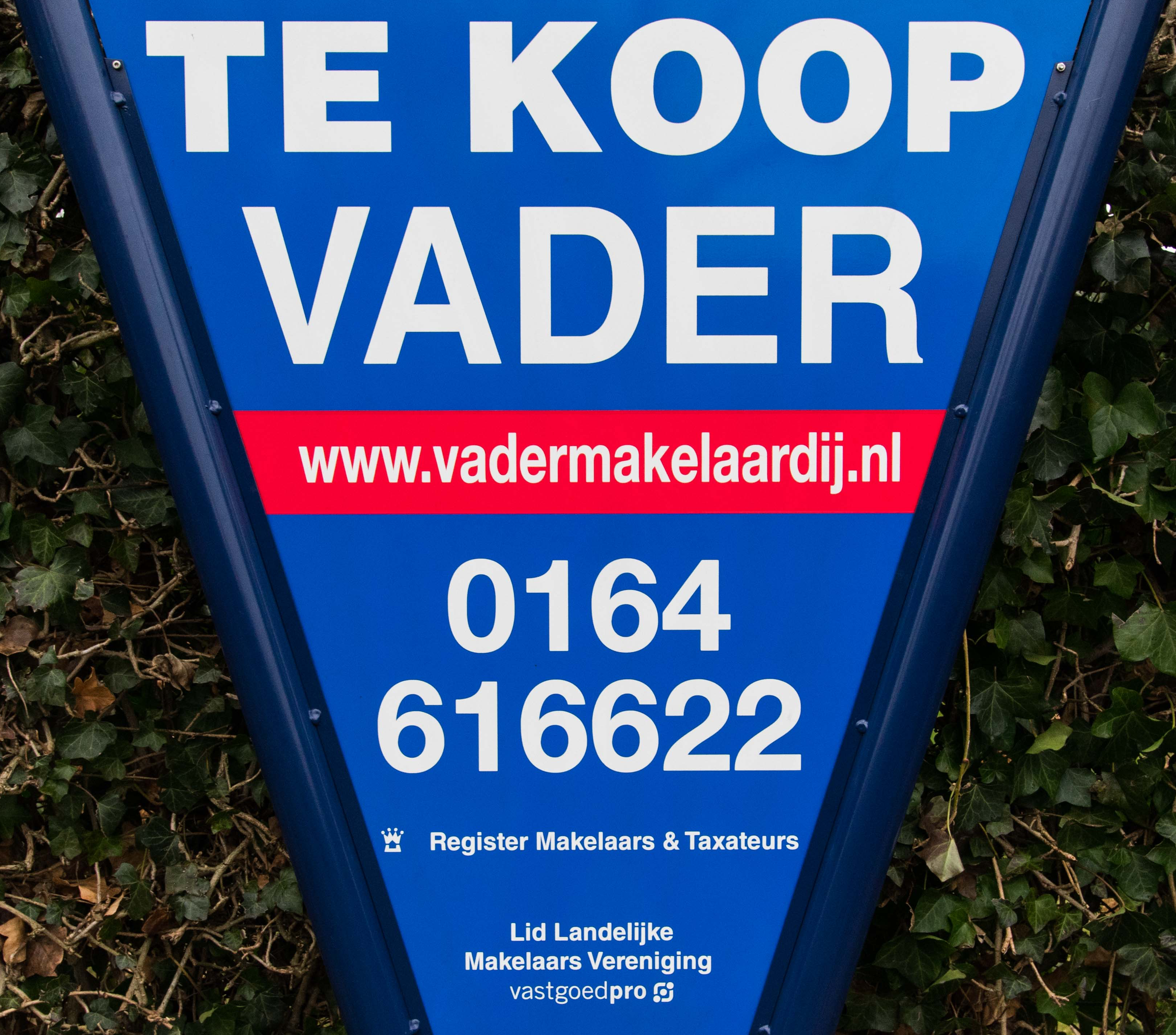 Vader Makelaardij b.v. logo